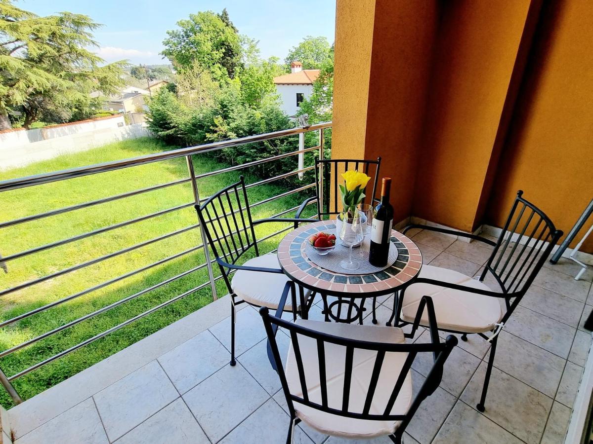 App Oleander Apartment Umag Luaran gambar
