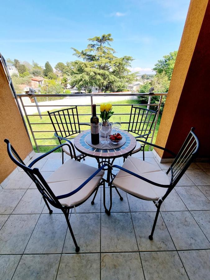 App Oleander Apartment Umag Luaran gambar