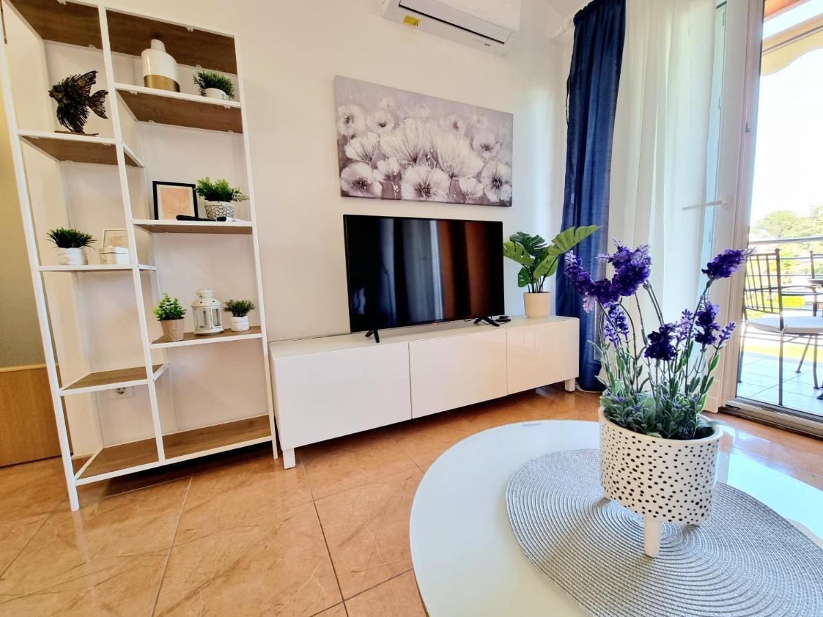 App Oleander Apartment Umag Luaran gambar