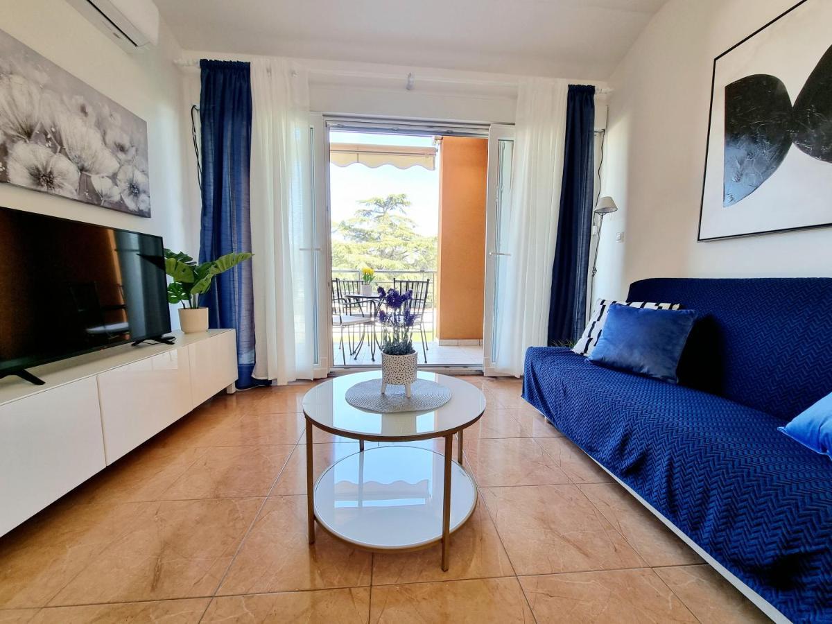 App Oleander Apartment Umag Luaran gambar